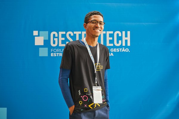 How can cloud computing enhance collaboration among remote teams in multinational organizations?